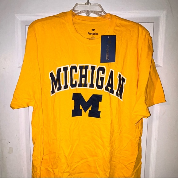 ๐๐๏ธ University of Michigan Wolverines Marquee Maize Shirt ๐๏ธ๐ - Picture 11 of 12